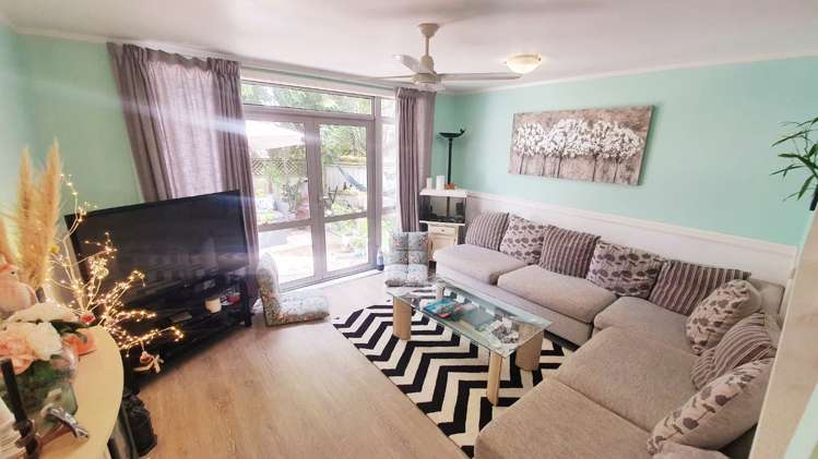 12/15 Andersons Road Oteha_0