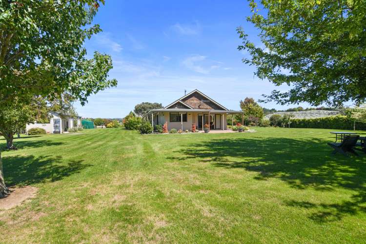 78 Old House Road Upper Moutere_16