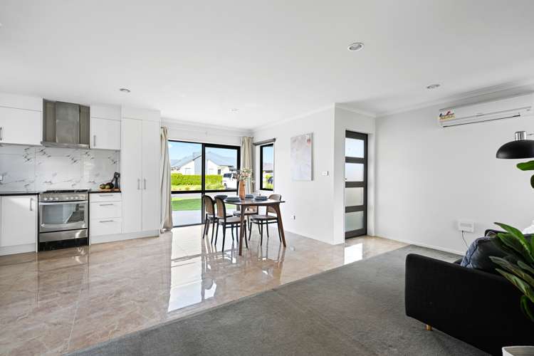 2 Capricorn Place Rototuna North_17