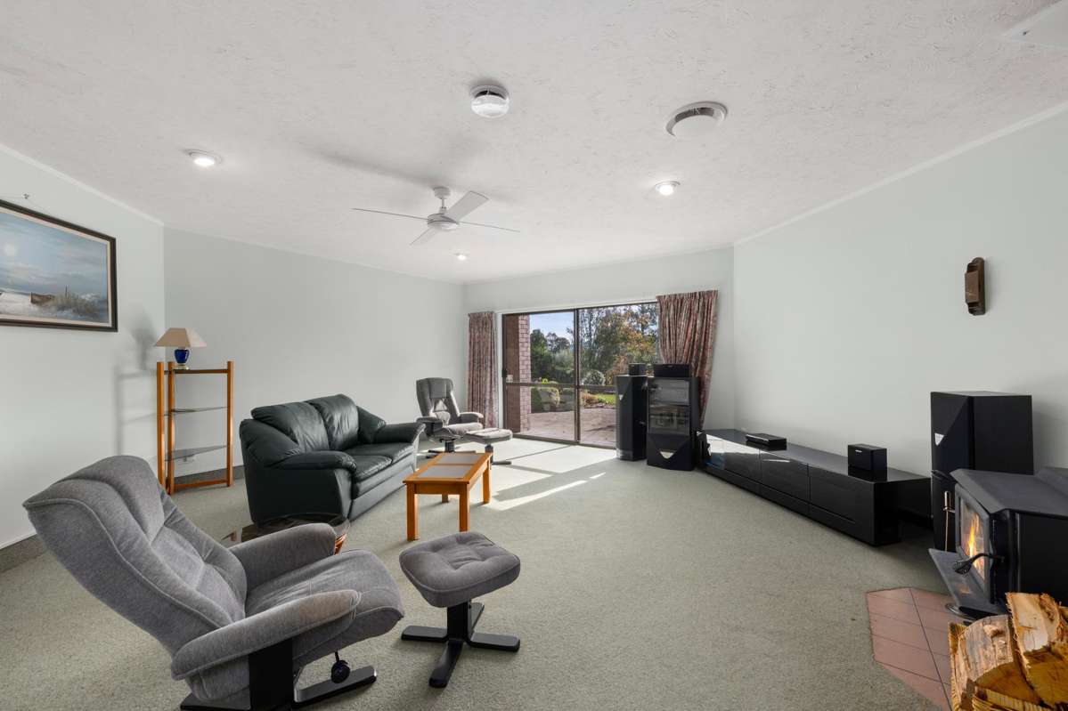 22 Fairbourne Drive_2