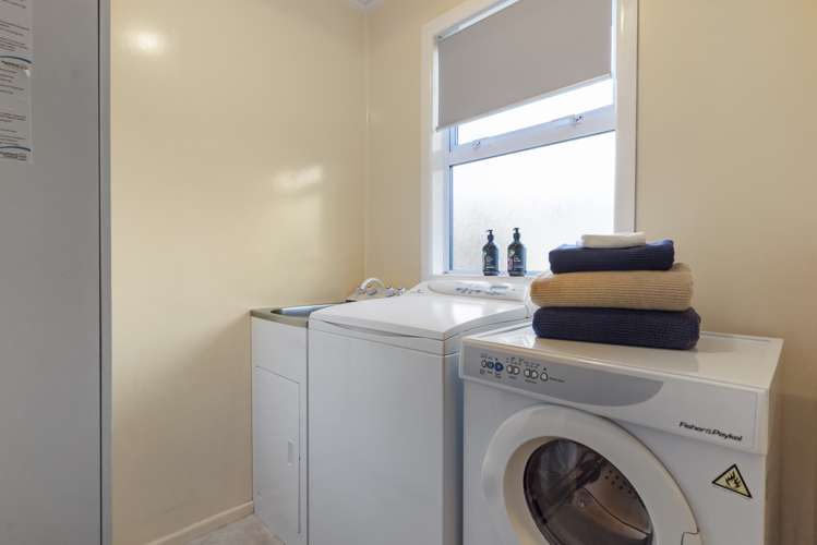 34 George Street Papakura_16