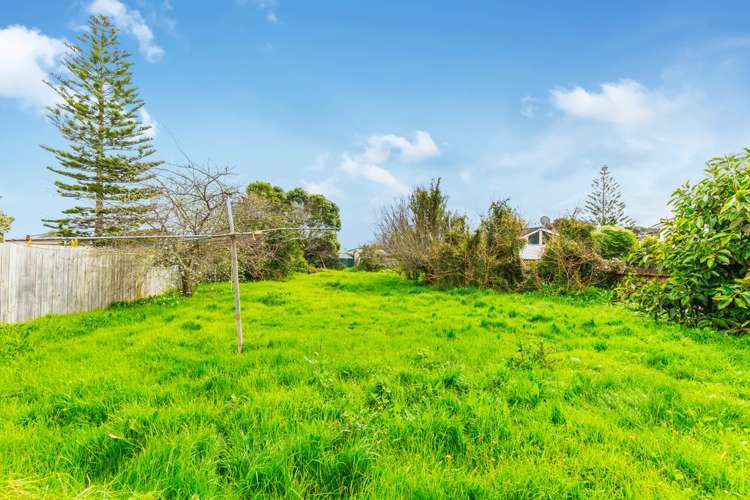 742 Te Atatu Road Te Atatu Peninsula_13