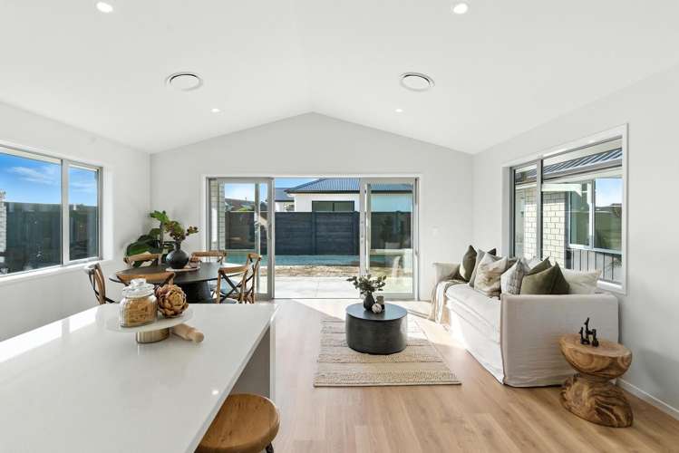 2/9 Everest Lane Cambridge_6