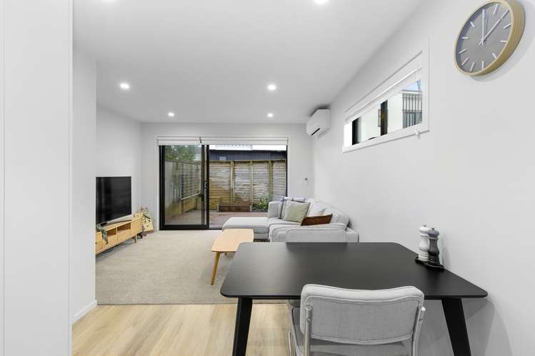 4/338 Oxford Terrace_5