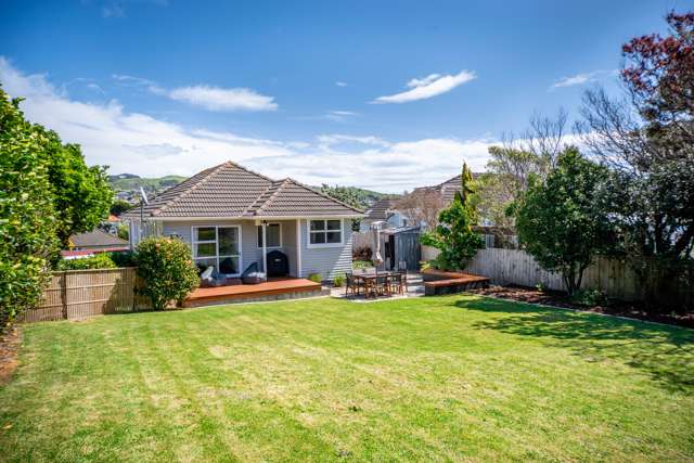 7 Chaffey Crescent Titahi Bay_1