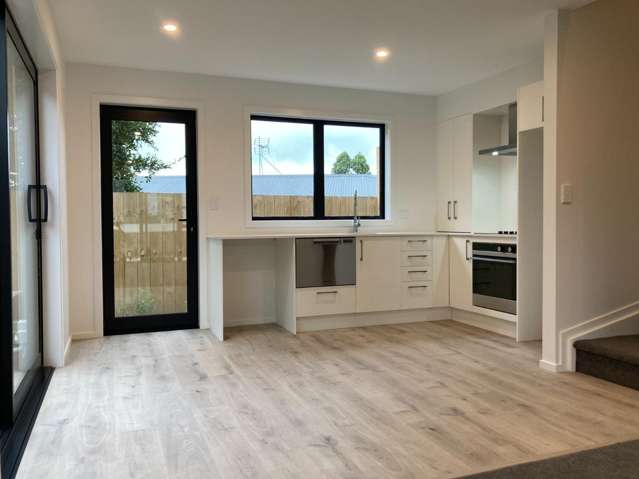 2/29 Price Crescent 1816_1