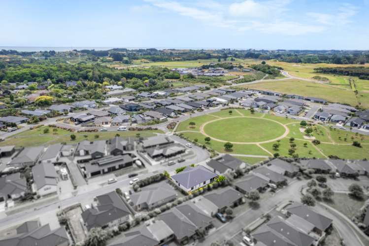 12 Teiaroa Street Waikanae_32