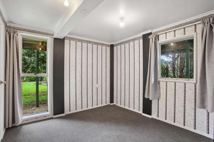 16 Leaming Place Clarks Beach_22