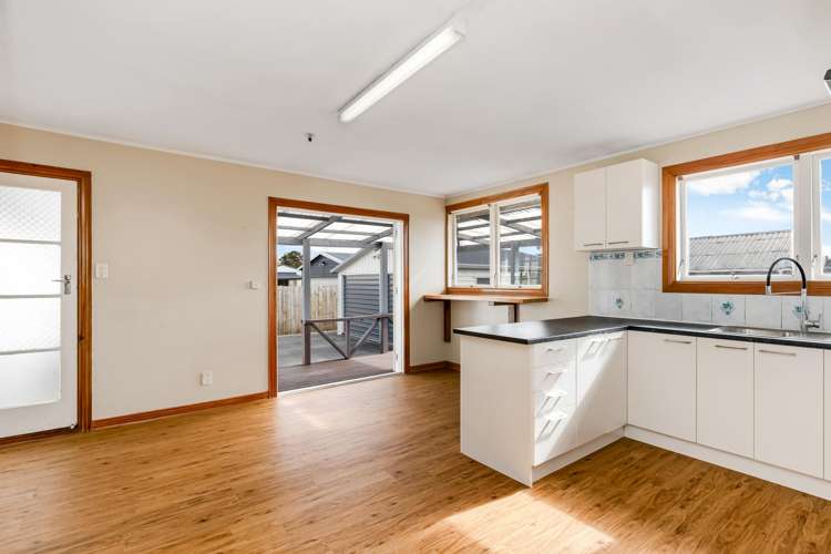 5 Convair Crescent_2