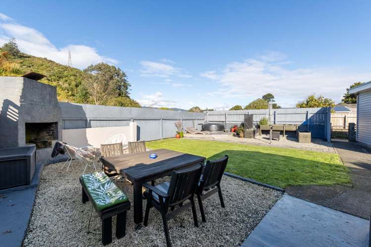 15 Black Beech Street Birchville_28