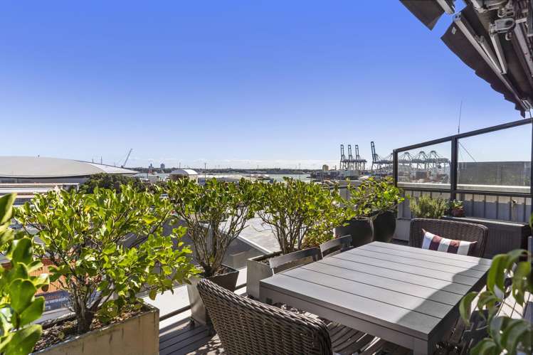 4a/10 Augustus Terrace Parnell_16