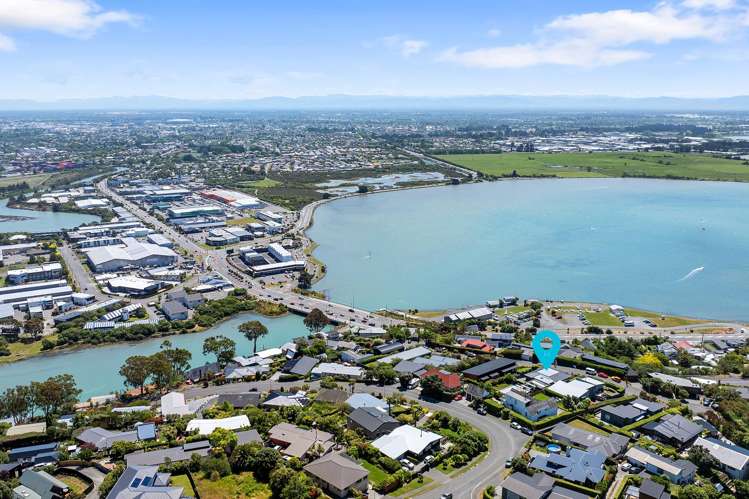 63 Te Awakura Terrace Mount Pleasant_3