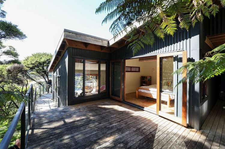 356 & 358 Blind Bay Road Great Barrier Island_17