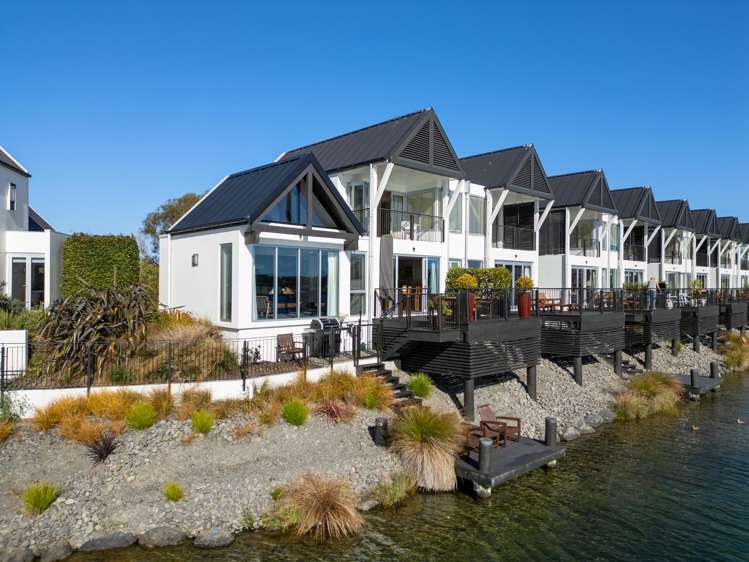 33 & 34 Rotoiti Lane, Clearwater Northwood_23