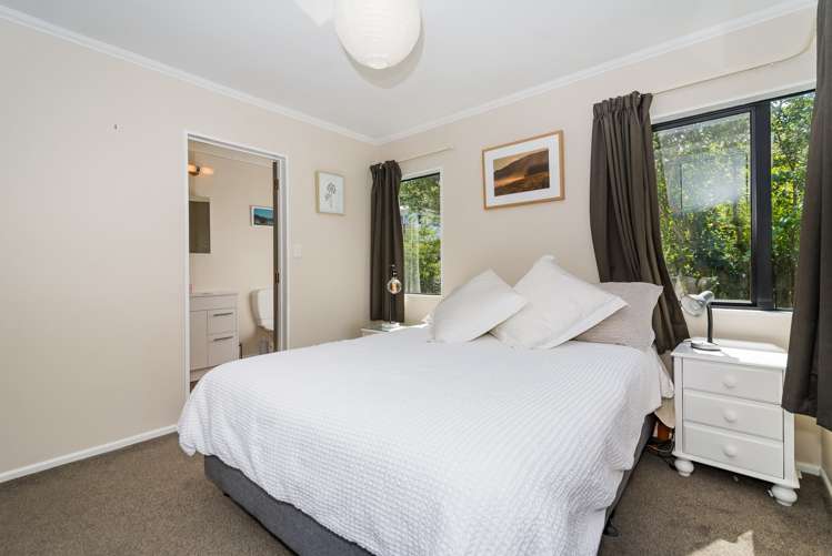 28b Saint Peters Street Northcote_12