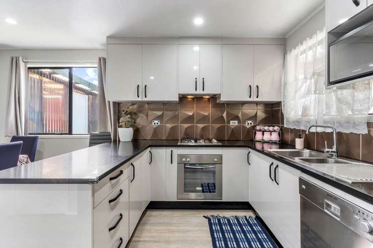 2/47 Taitimu Drive Weymouth_3