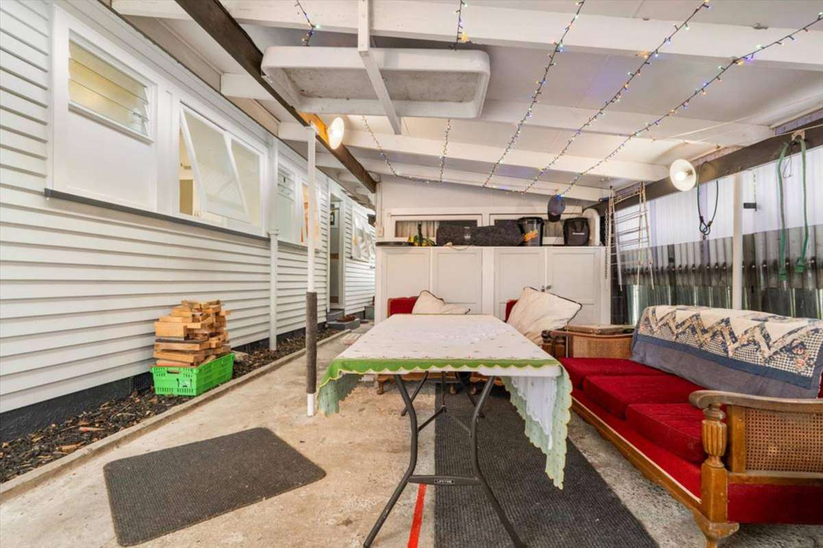 215 Boucher Avenue_1