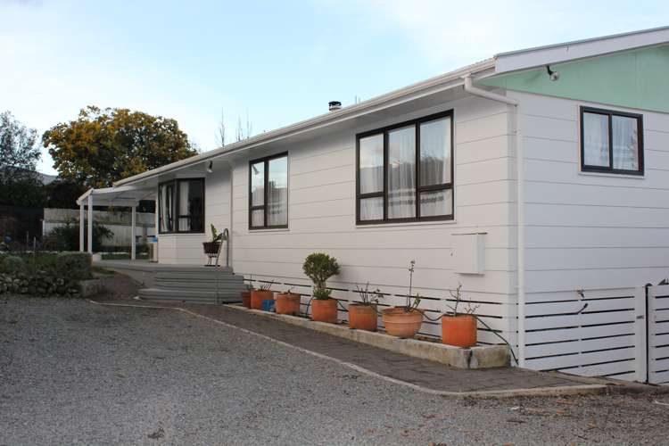 7 Alton Grove Masterton_1