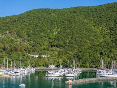 45 - 55 Marina Drive_3