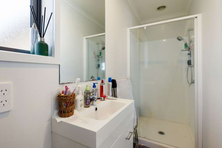 2/30 Beatty Street Melville_16
