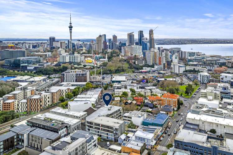 2a/8 Heather Street Parnell_1