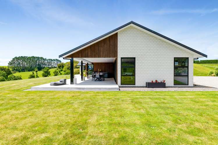 489 Smart Road Hillsborough_29