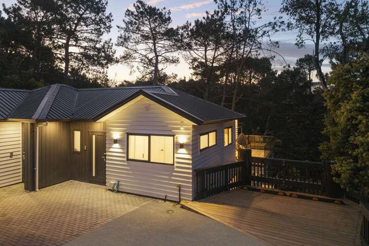 5A / 5B Saddleback Rise Murrays Bay_1