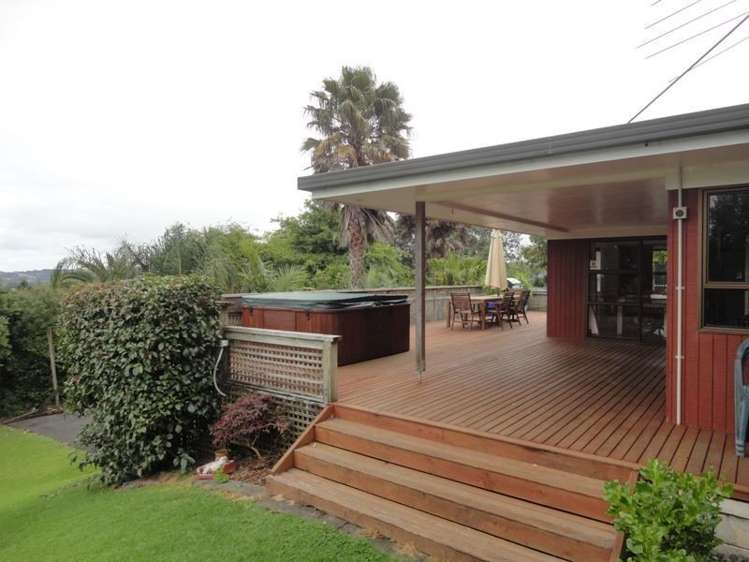 69 Awanui Rise Papakura_5