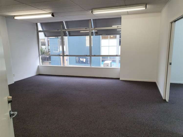 Suite A/7 King Street New Plymouth_7