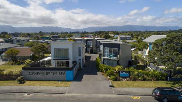 27 Marine Parade Carters Beach_4