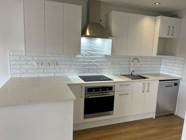 C13/71 Spencer Road Oteha_3