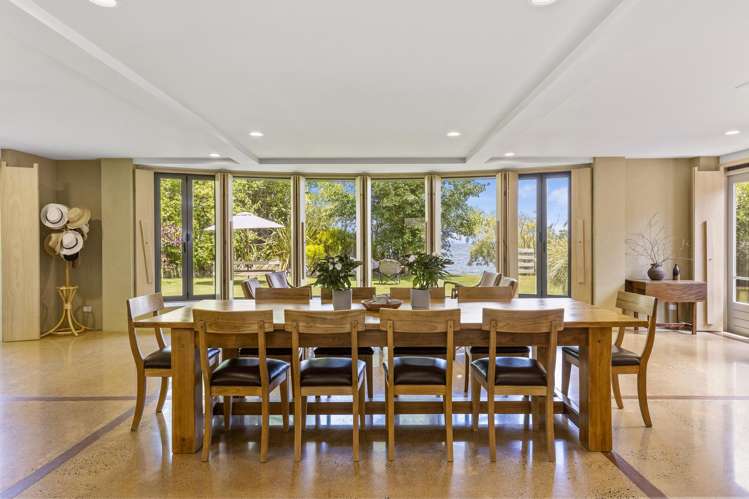 194 and 196 State Highway One Waitahanui_12