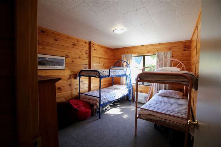 99 Chalet Crescent Hanmer Springs_16