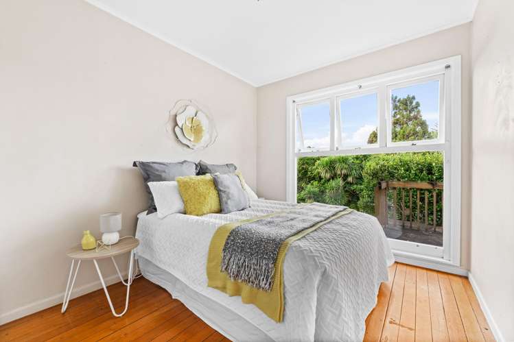 18 Chorley Avenue Massey_11