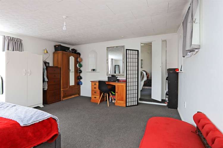 1009 Reka Street Akina_7