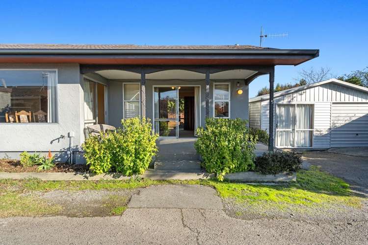 5 Balmoral Place Stoke_25