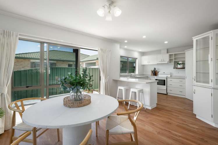 4 Donegal Place Katikati_10