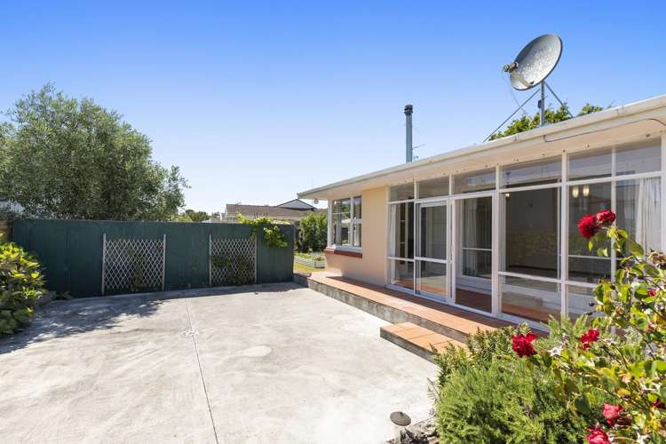 385 Pine Avenue South New Brighton_17