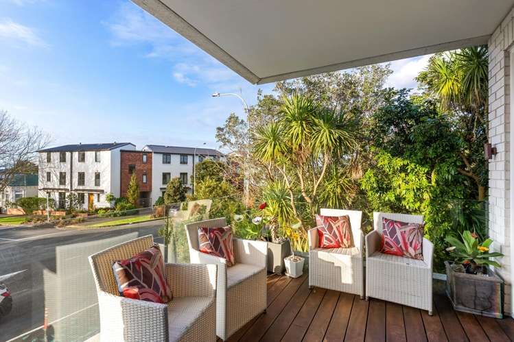 102/54 Surrey Crescent Grey Lynn_15