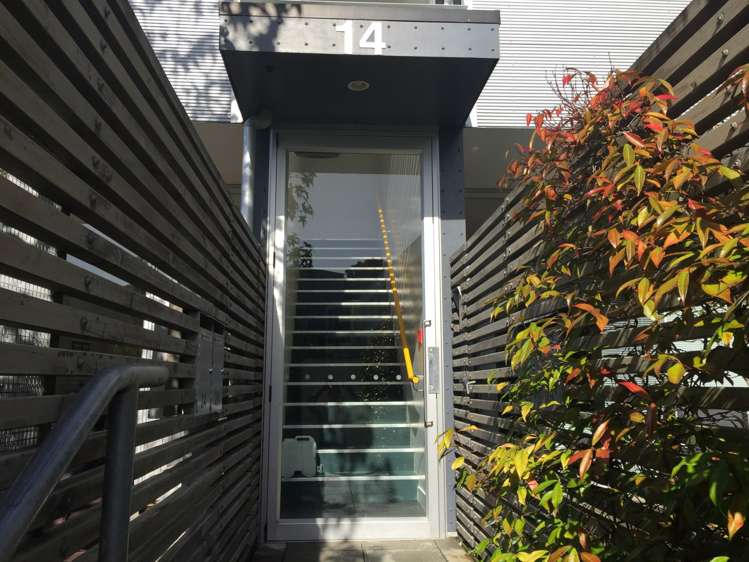 3b/14 Fisher-Point Drive Auckland Central_1