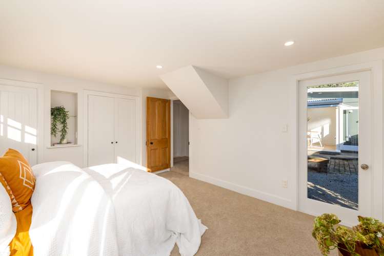 207 Pine Avenue South New Brighton_11