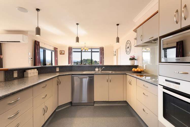15 Rowesdale Drive Ohauiti_5