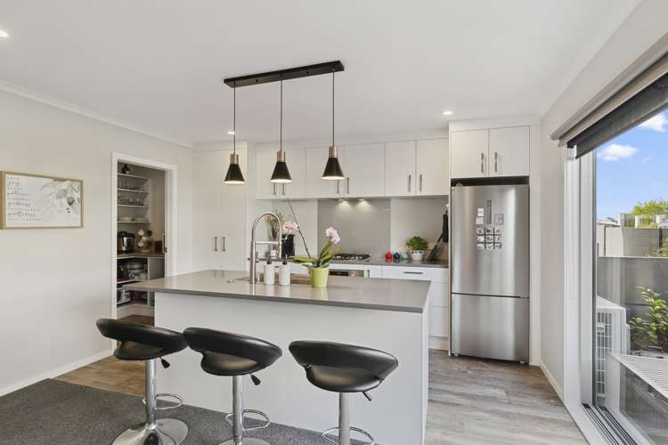 28 Bluff Road Porirua_18