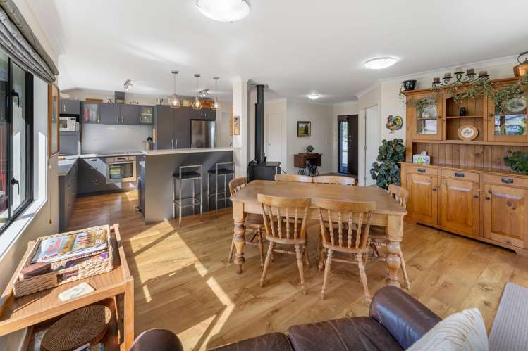 8a Angus Place Wakefield_6