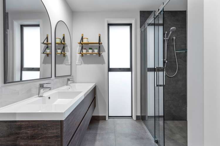 16 Mearns Way Ohauiti_16