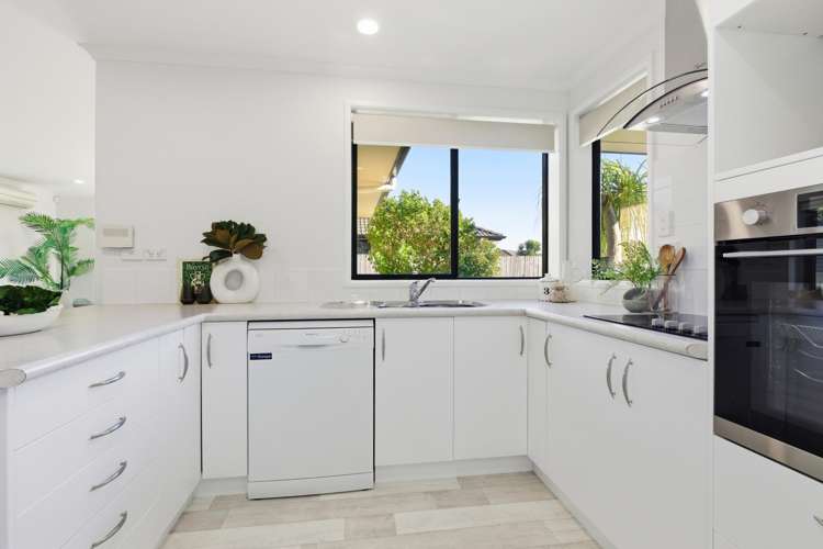 96 The Gardens Drive Papamoa_4