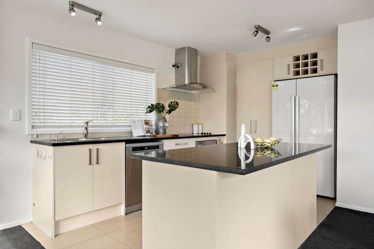 1/37 Richard Farrell Avenue Remuera_10