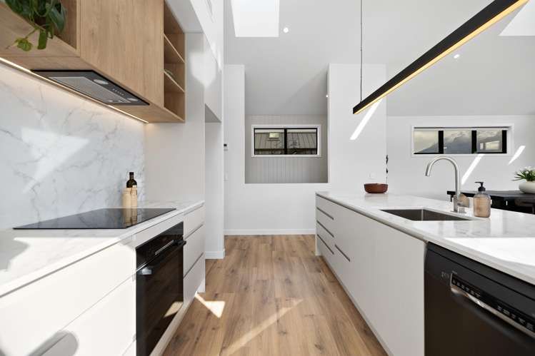 2 Taurus Lane Jacks Point_11