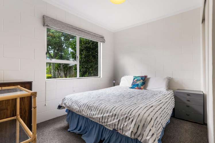 100 Charleston Avenue Whangamata_21