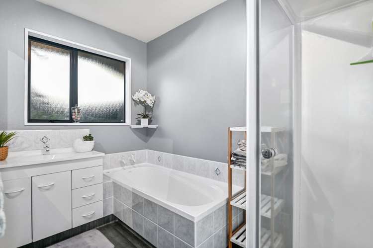 25 Bella Rosa Drive Hei Hei_13